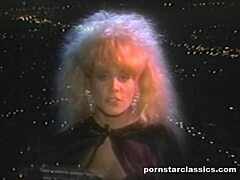 Retro lesbian couple with big tits licking trimmed pussy