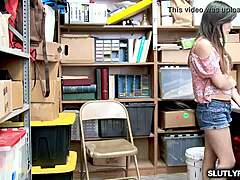 Shoplifter Jasmine Gomez Gets Blowjob