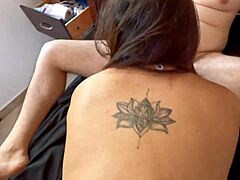 Cornudo mete el semen del amante en la vagina de su esposa, latina ass tattoo old group mexican big ass cuckold!