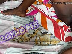 playing game of sex with juicy ebony housewife