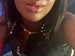 Beautiful Babe Shows Pretty Pussy In Casting