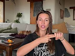 I think these are 5 reasons girls don't cum easily