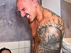 Fudendo A Amiga Gostosa Da Minha Mulher