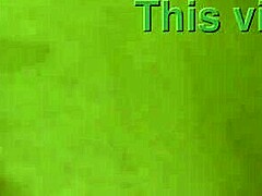 MILF anyós megdugja a mostohafiú nagy farkával korán reggel.