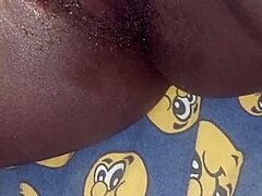 Rubbing Pussy With Big Black Dic And Fucking That Soft Pussy