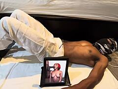 keeping abs tight for the ladies