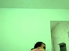 Ninfeta Safada Joga Buceta Dançando Funk