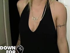 fantasy girl natasha starr gets box stretched by giant bbc