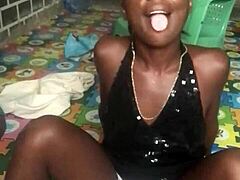 Crazy Bitch Twerks Naked Intensely