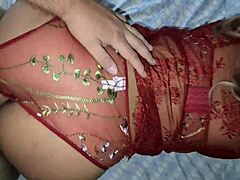 Putita de 18 swallows her padrastro's loads in hotel before home.