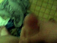 Pre-Shower Cum Session In Bath