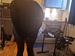 i'm kit willer getting anal gaping in kitchen for big cock cum