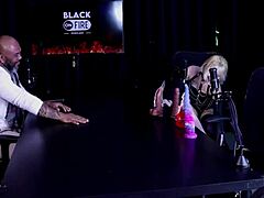 nath shows her favorite toys and dick?