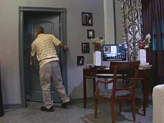 Hardcore quickie, clothes ripped, orgasm achieved 😏