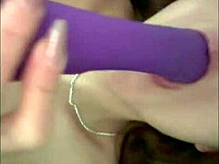 Latina dildo masturbation 😏