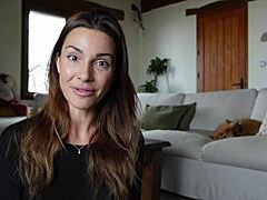 Roxy Fox Delivers Intense Cum Eating Tutorial!