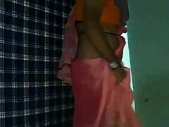 Hot shemale performs mujra dance in saree