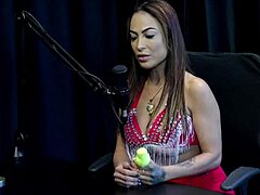 Belinha Baracho Provokes in Swingers House!