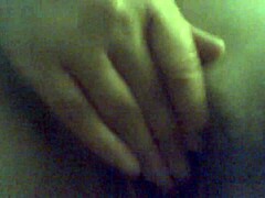 I finger my girlfriend while she masturbates