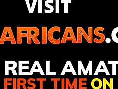 Sunt târfă congoleză excitată căutând regele pulii negri mari