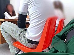 Maestra mexicana poniendo examen extraordinario a estudiantes en el salón hay otra manera de pasar maestra les pide cuerpo para pasar la materia girlfriend blonde skinny beautiful babe natural tits sexy legs tits taboo