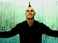 kelly divine is tall slender and the kind of slut any guy is lucky to fuck 😈