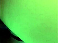 Rica Noche De Pelis Con Mi Rommie Me Dejo Meter La Verga De Tanto Estres