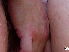 Brunette slut takes deepthroat blowjob and anal fucking outdoors in desert, riding cowgirl to orgasm 😏