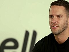 Hey, Vicki Chase ravishes Dan Damage's hard cock! 🍆