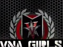 sexy kimber lee got a bubble ass she takes her leggings off