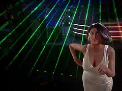 What's this rebolando funk dance about?