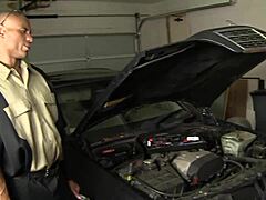 layla rider is this hot cougar in heat, riding rough with her tight shaved pussy lips moaning loud