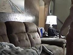 Régi Terhes Feleség Mélyen Veszi a Creampie-t