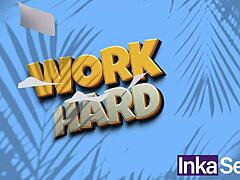 Gadis Argentina 18+ punggung bulat goda bos sambil anak tiri intai lepas tu kongkek dia