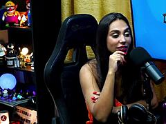 Didy Reis Flaunts Stunning Breasts During Podcast As Ruan Enjoys Them In Outdoor Interview