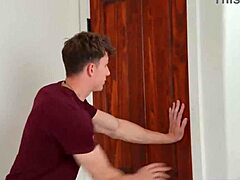 Hey stepsisters, wanna be my free use elves this Christmas?