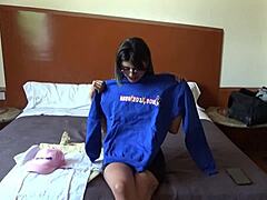 Una morena Gisskat shows intriguing backstage casting blowjob handjob cumshot in hotel interview with bikini brunette latina teen