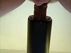 와 리모컨 섹스토이 아래서 짜내기 POV 엄청 사정 솔로 홈메이드