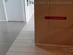 thetourist matches with pretty larissa