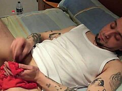 i masturbate with my wifes panties and she sucks my big cock