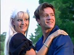 אחיות יוקרה משתגעות על זין חזק בבית חולים עם מציצות סיום בפנים וסקס קבוצתי FFM