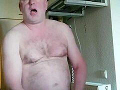 i feel so horny as nylonjunge in the morning with coffee