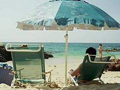 Regina Blandón shows bikini in Como Novio de Pueblo 2019 movie scene