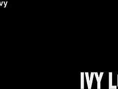 Брюнетка-латиночка 18+ растягивает волосатую пизду и анал огромной игрушкой догги до оргазма