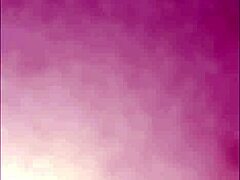 Vp 004  Invito A La Vecina Culona A Ver Netflix Noche De Películas