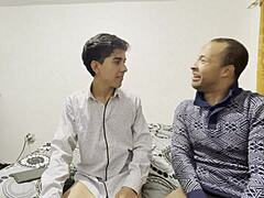 discapacitado vergon breaks his companion's ass hard