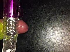 whoa, check out this intense no hands cumshot action