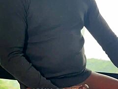 Pedreiro dotado fodeu a patroa gostosa sem camisinha no meio da obra