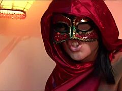 Deep Emotions in Fucking Curvy Brunette Whore with Cumshot