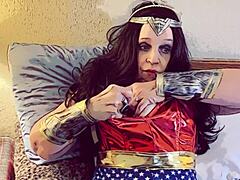 Modern justice league bbw granny in corset fishnets gives intense blowjob